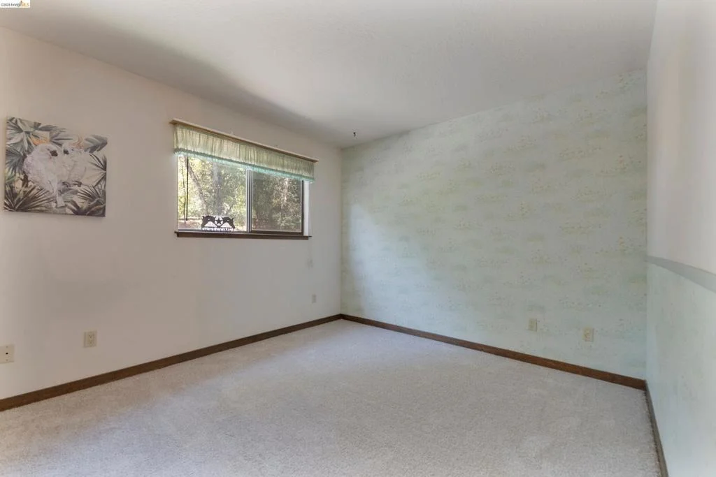 Photo of 20425 Brook Dr.