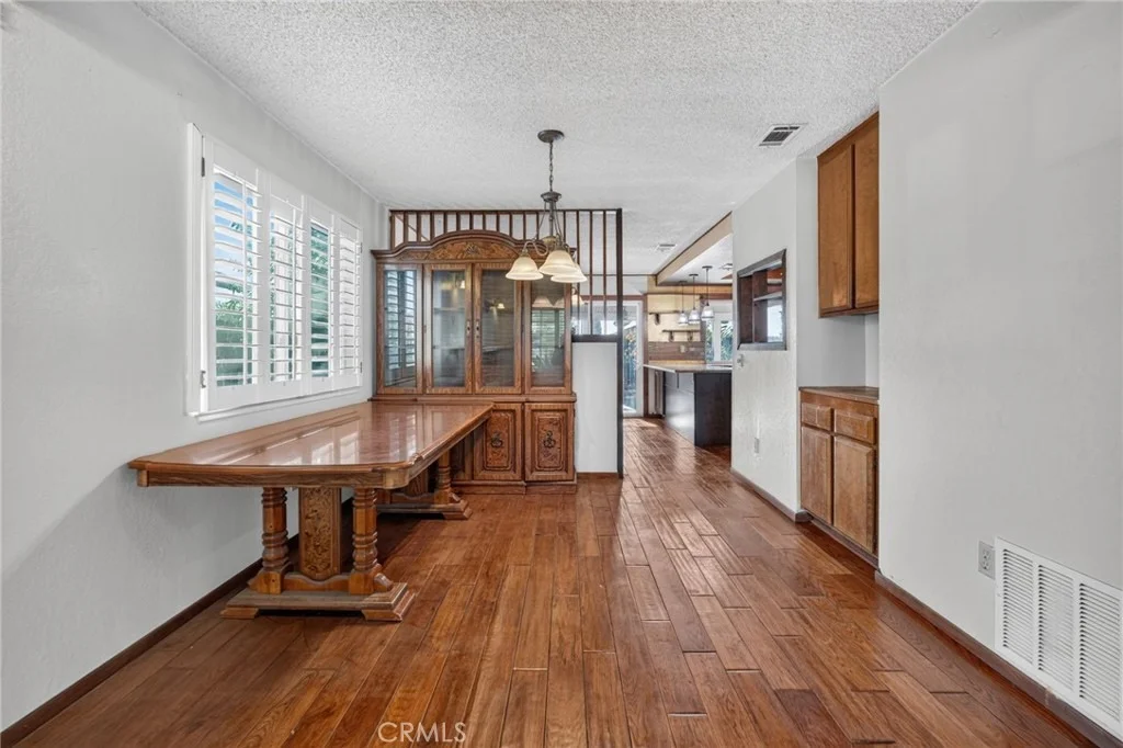 Photo of 1245 Prado