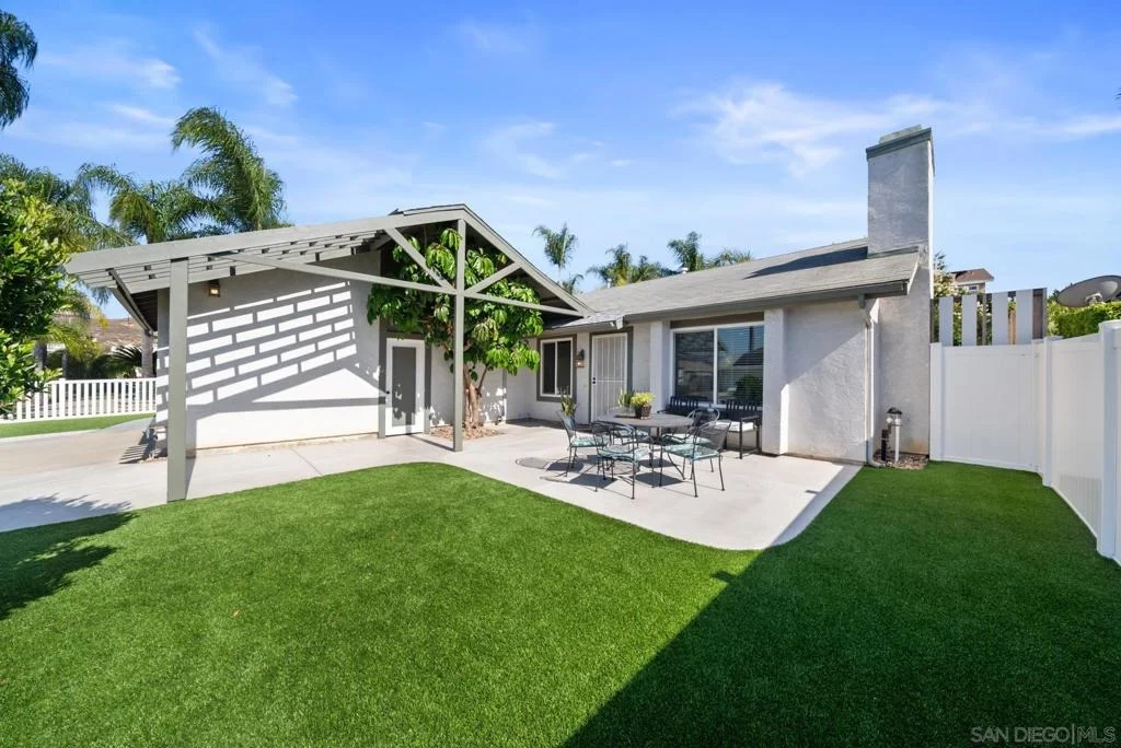 Photo of 9693 Follett Drive