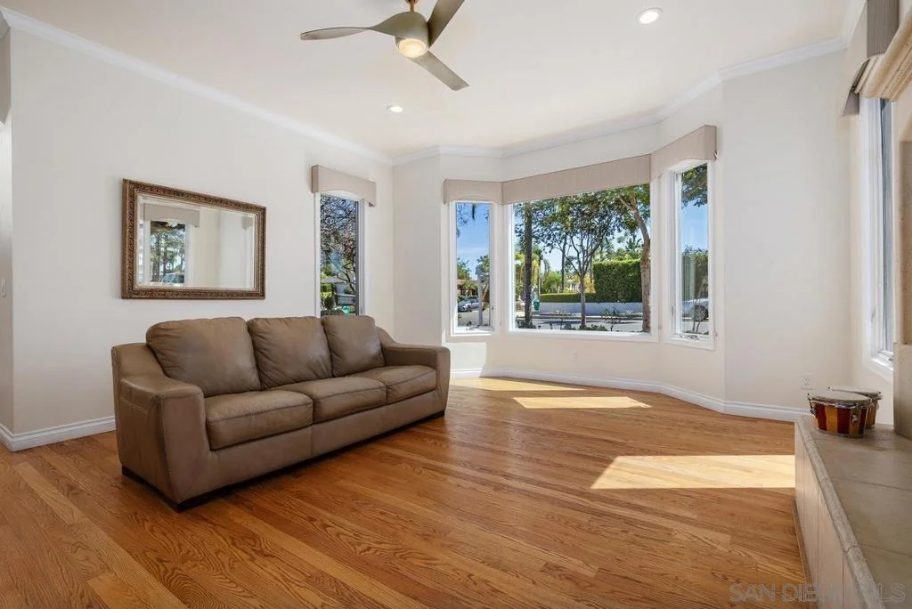 Photo of 4282 Middlesex Drive