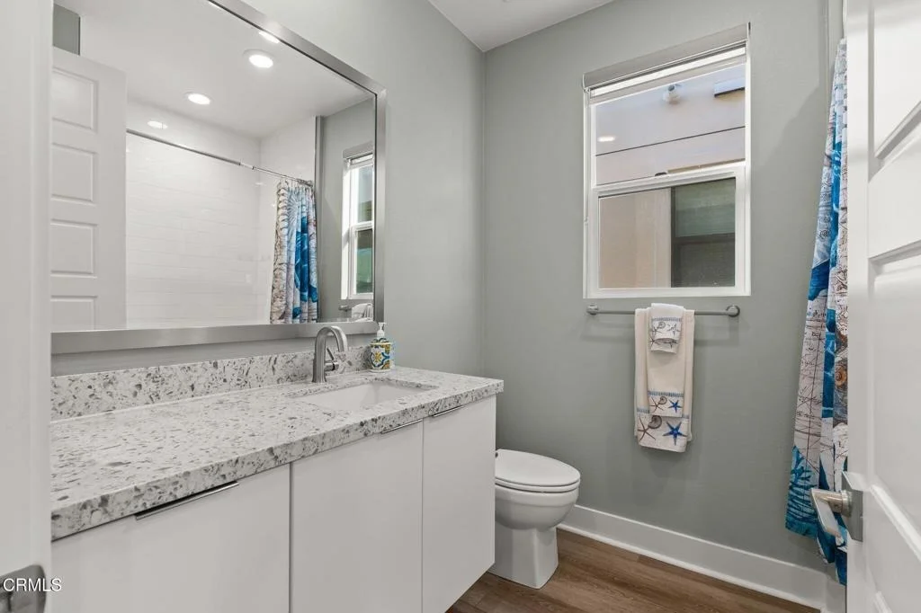 Photo of 1068 Canal Street