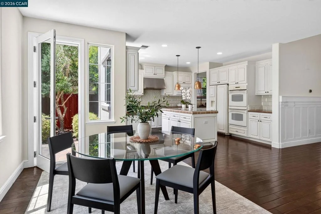 Photo of 3086 Hastings Way