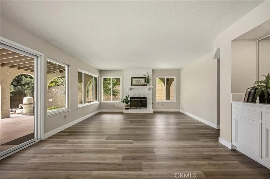 Photo of 1592 Evergreen