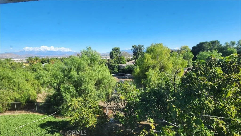 Photo of 23729 Citrus Avenue