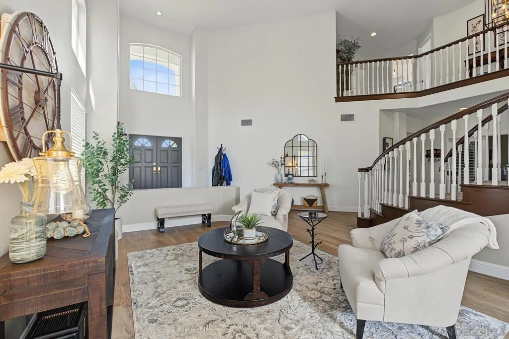 Photo of 45226 Camino Monzon