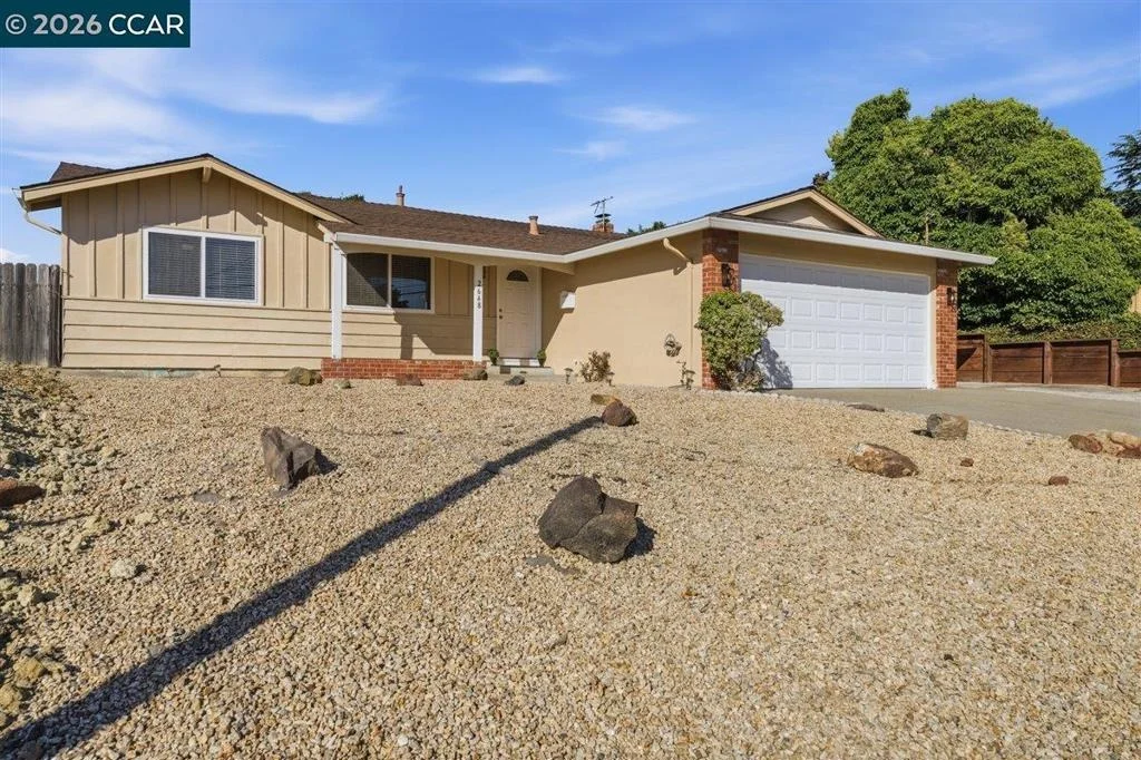 Photo of 2648 Shamrock Dr