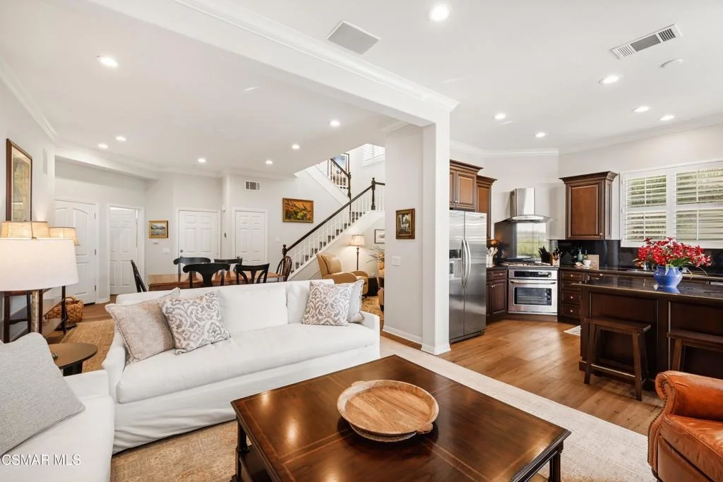 Photo of 927 Corte Augusta