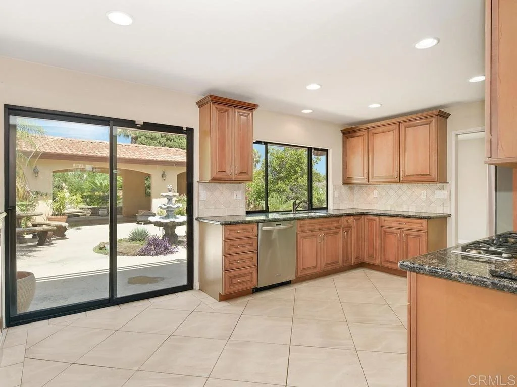 Photo of 4798 Hillside Drive