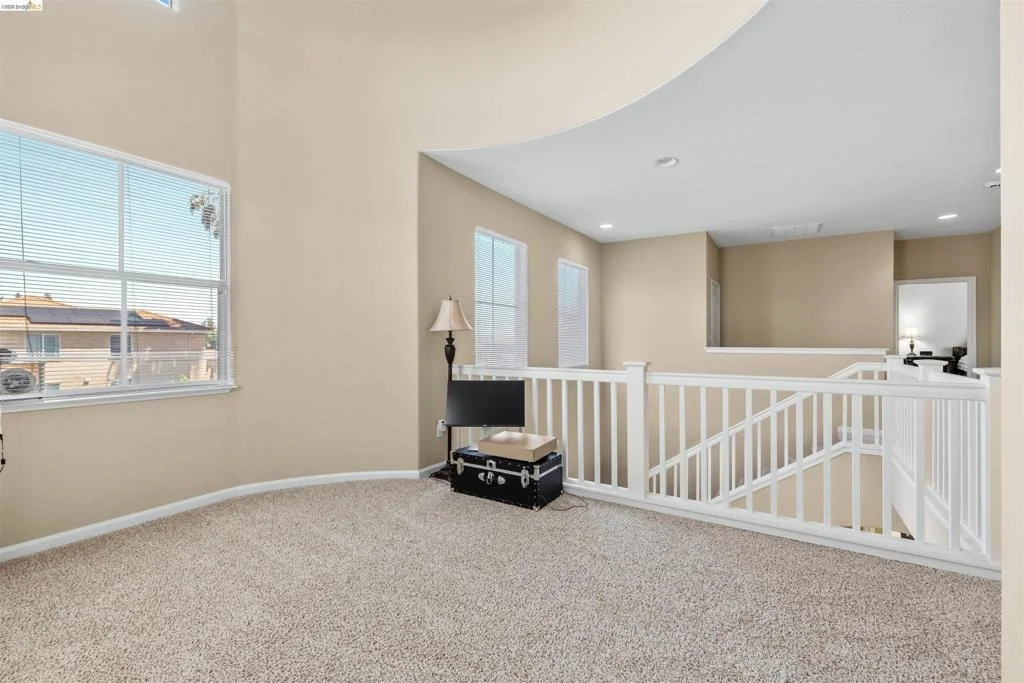 Photo of 1900 Kern Mountain Way