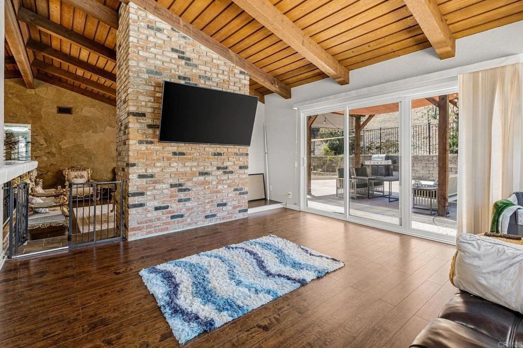 Photo of 3120 Florence