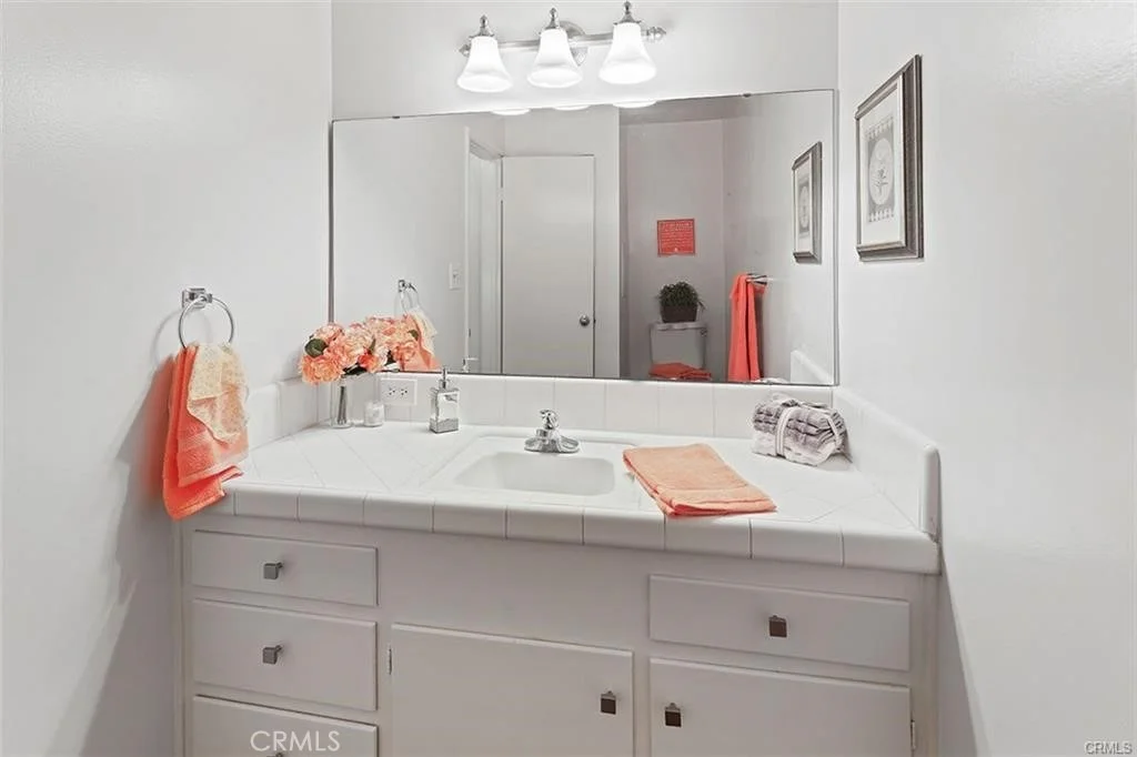 Photo of Unit G at 1360 G Shadow Lane