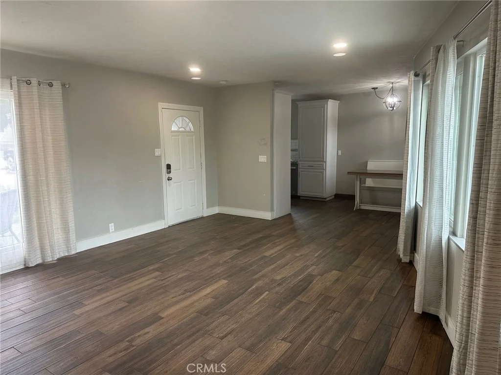 Photo of 310 Santa Rita Place
