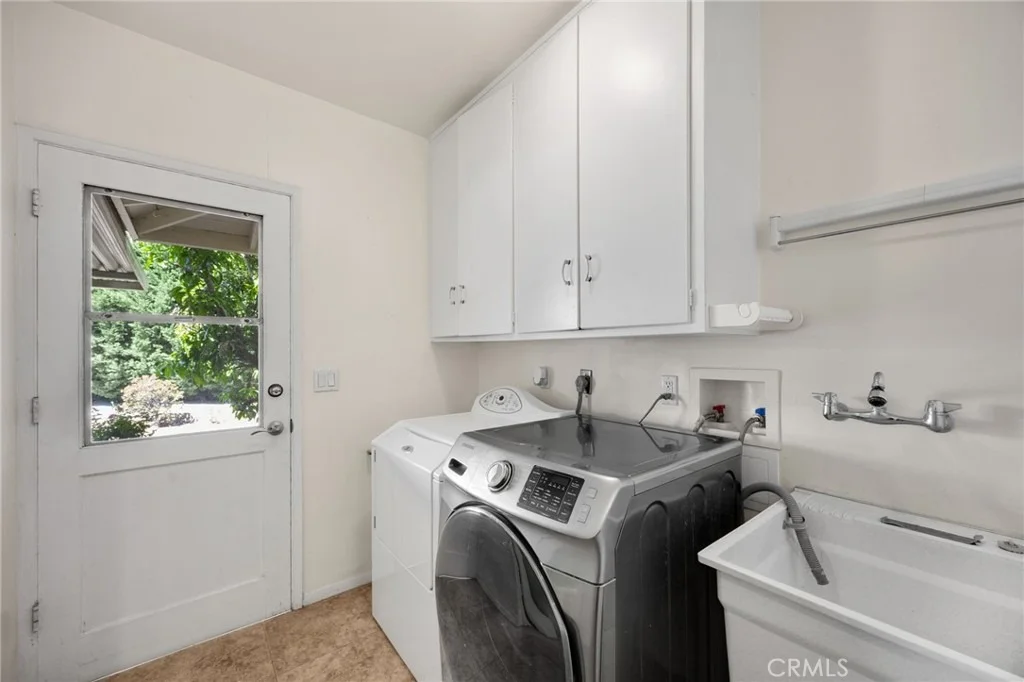 Photo of 1289 Wardman