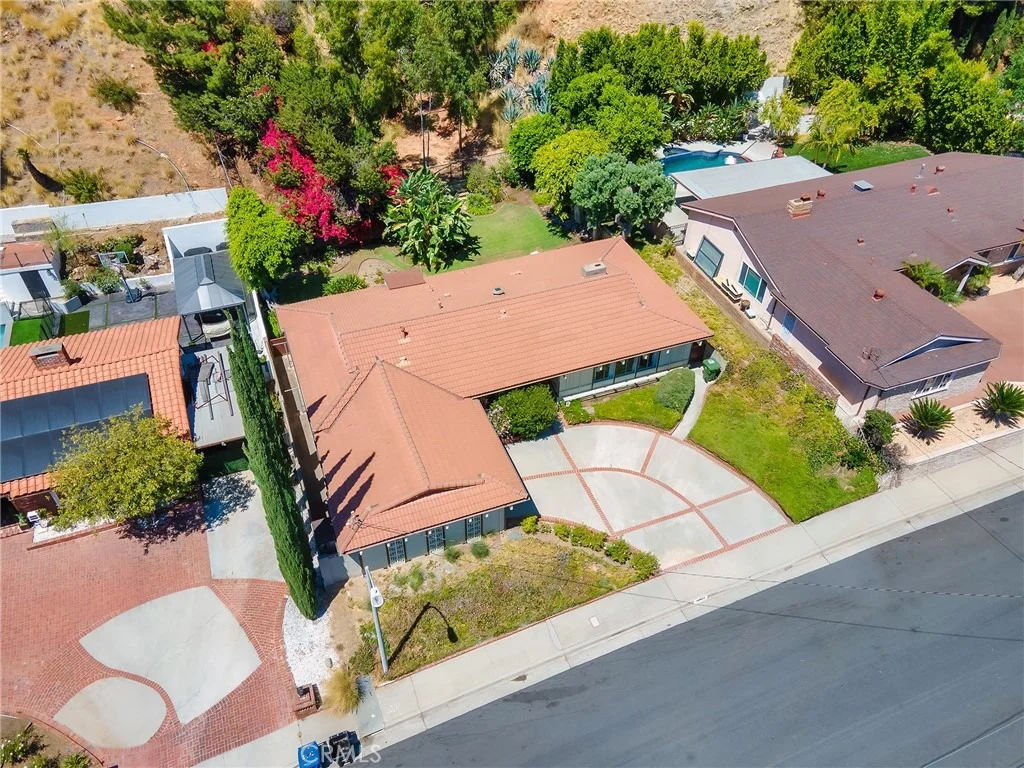 Photo of 10087 Sully Drive