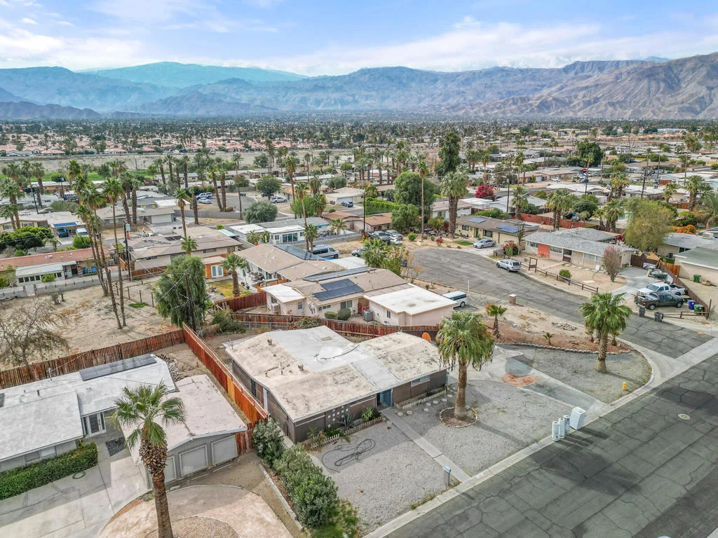 Photo of 74683 Merle Drive