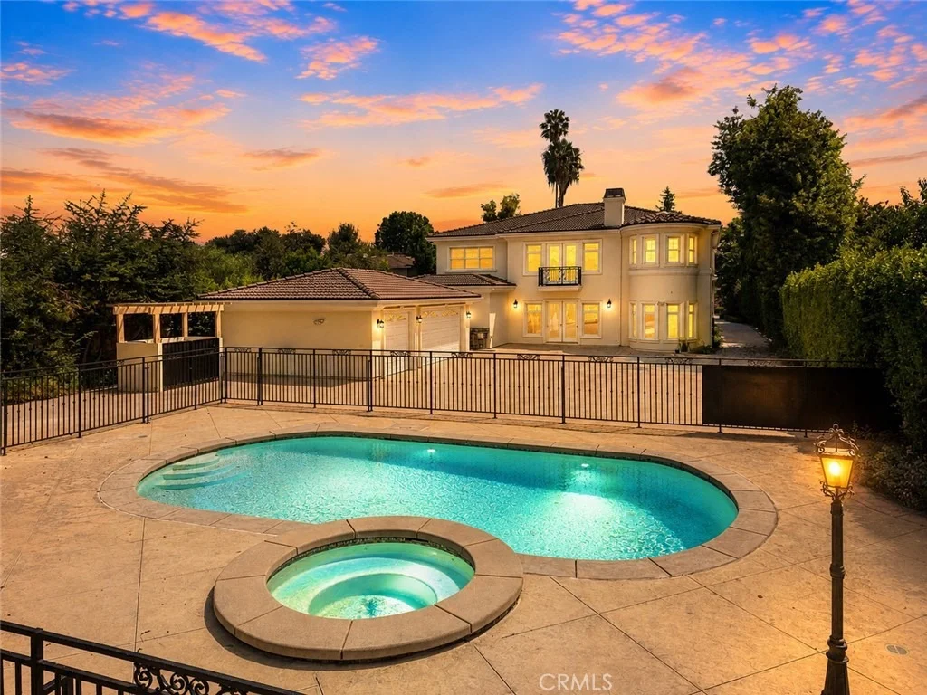 Photo of 3255 Lombardy Road