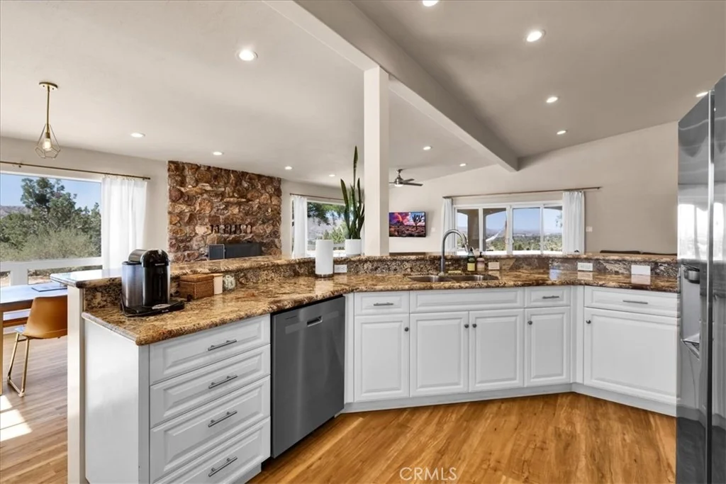 Photo of 55183 Cooper Lane