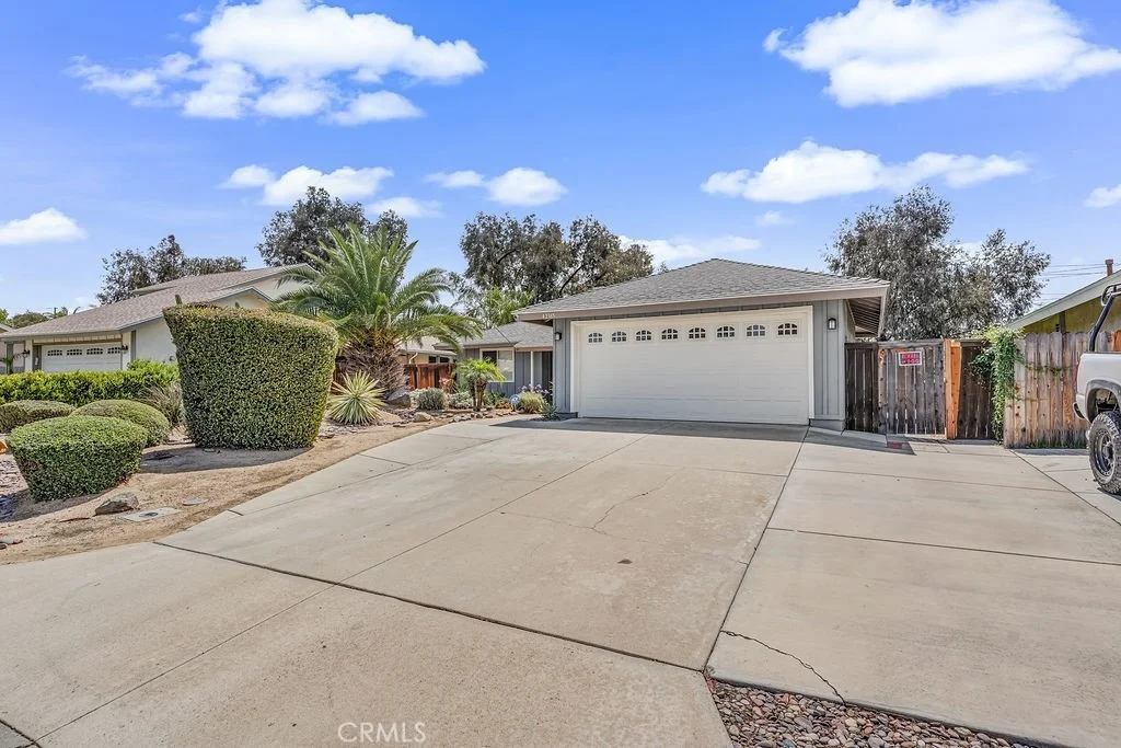 Photo of 42365 Agena Street