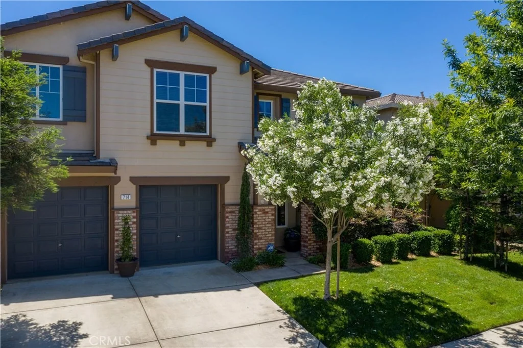 Photo of 714 Round Hill Drive
