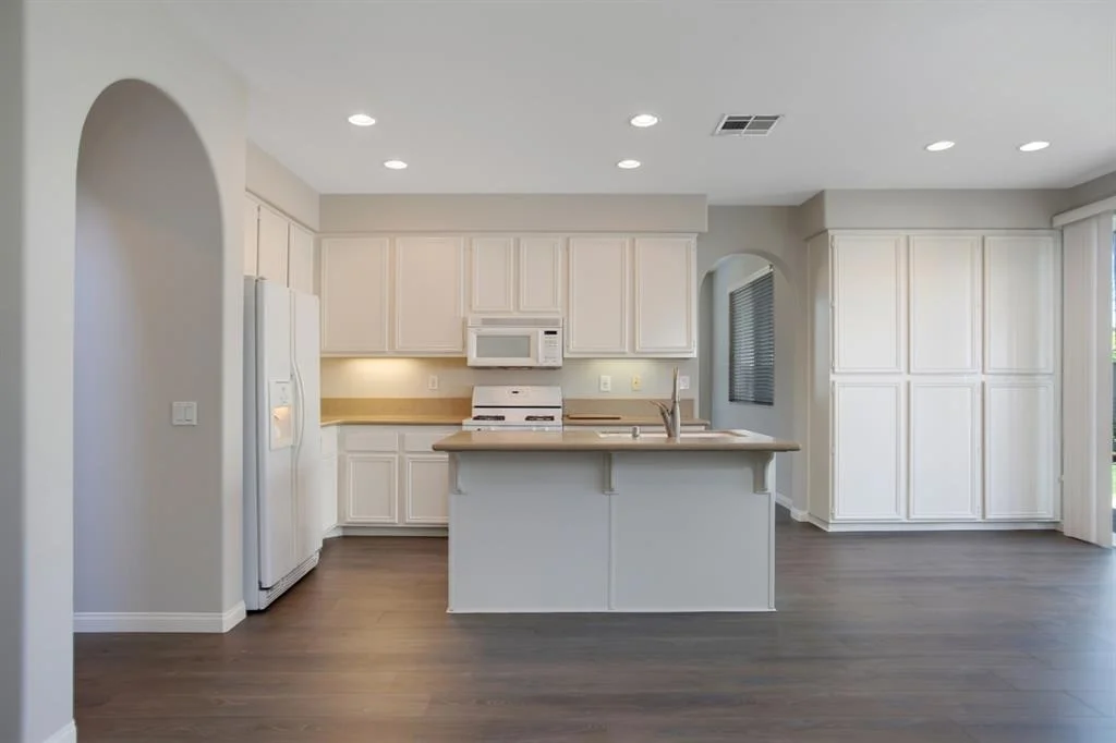 Photo of 6081 Paseo Monona