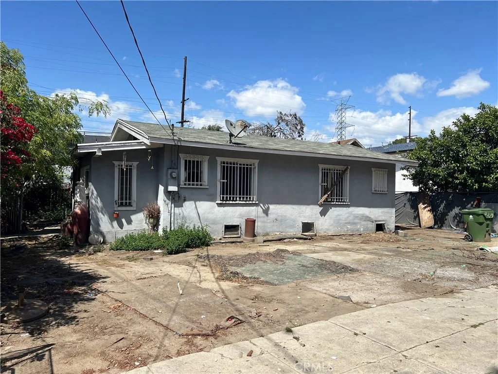 Photo of 9214 Compton