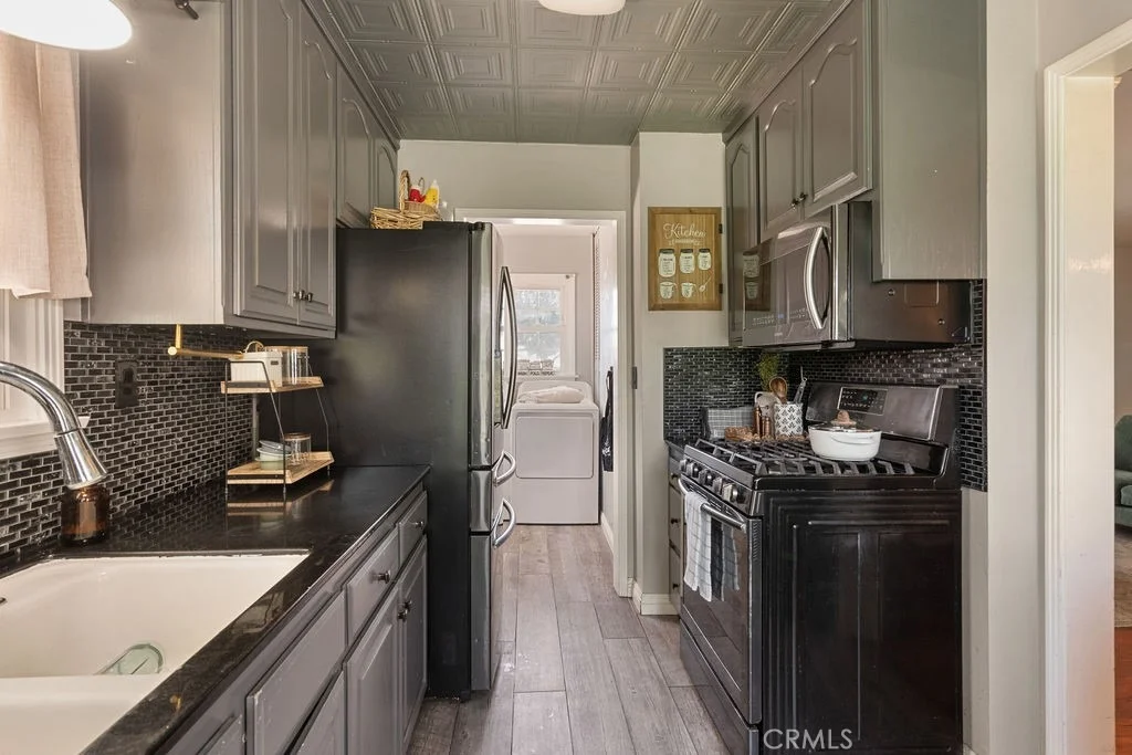 Photo of 14115 High Street