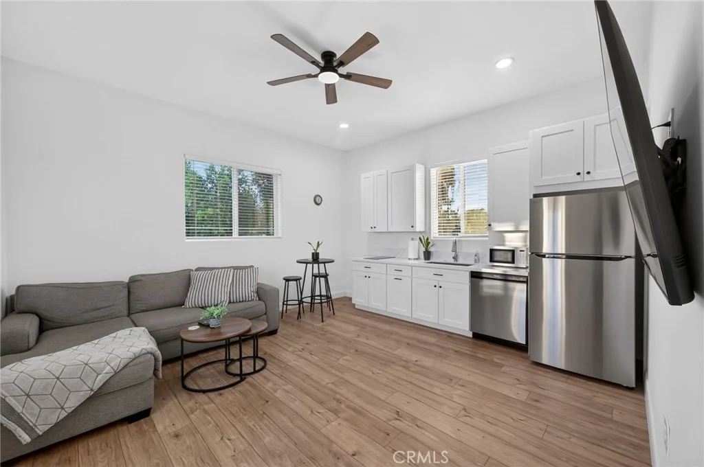 Photo of 4574 Valle Del Sol