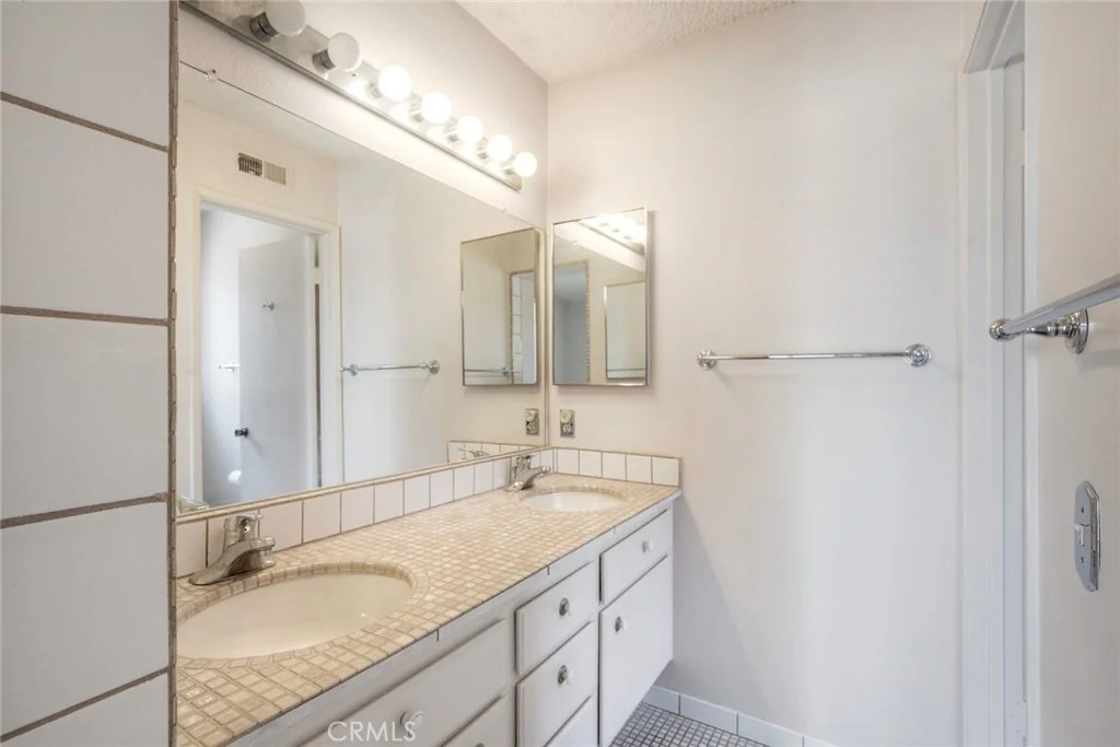 Photo of 7905 Calle Posada