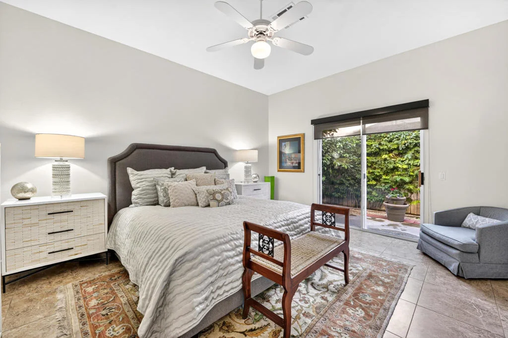 Photo of 53605 Avenida Navarro