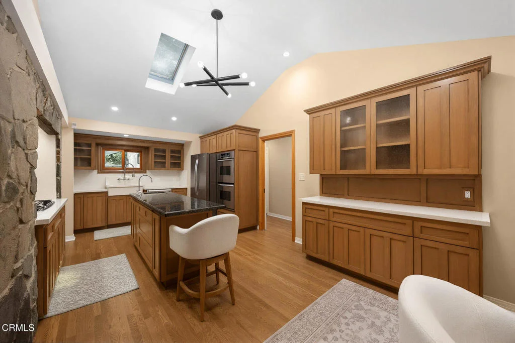 Photo of 5220 Palm Drive