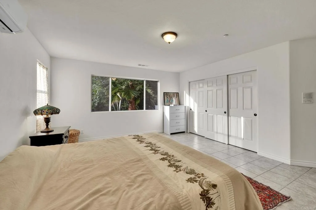 Photo of 1021 Marine View Drive