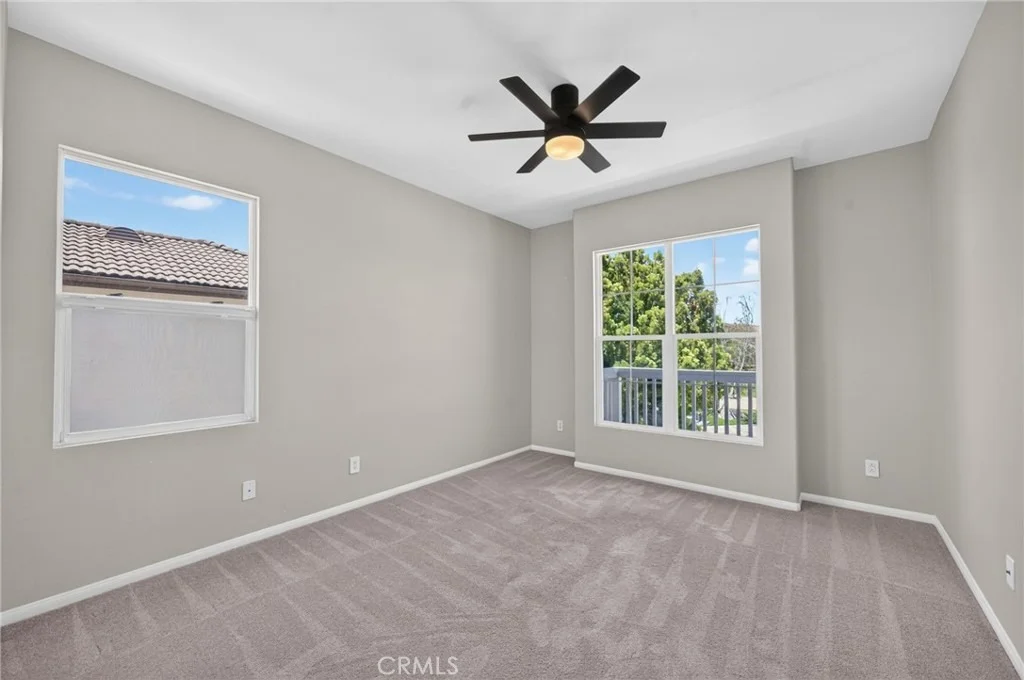 Photo of 2332 Douglaston