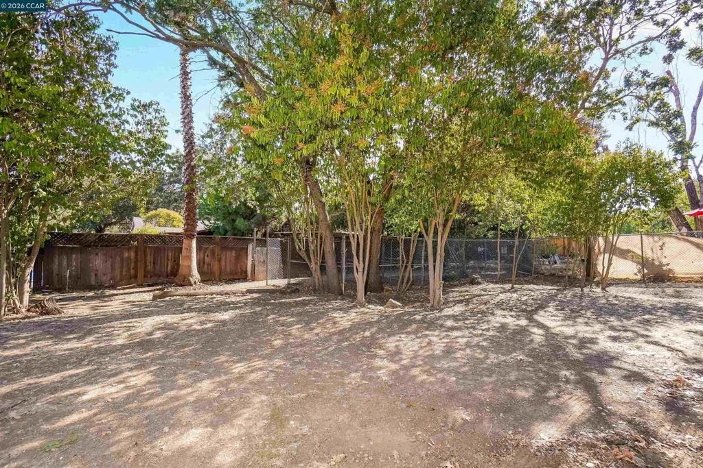Photo of 2812 Cowell