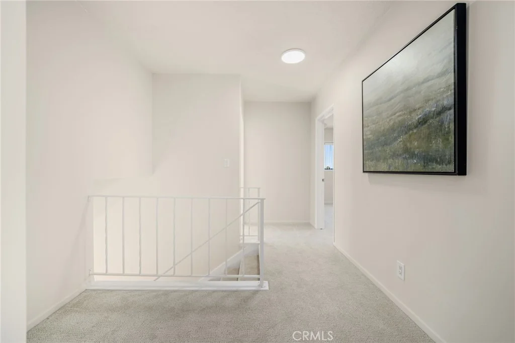 Photo of 890 N Hillside Drive