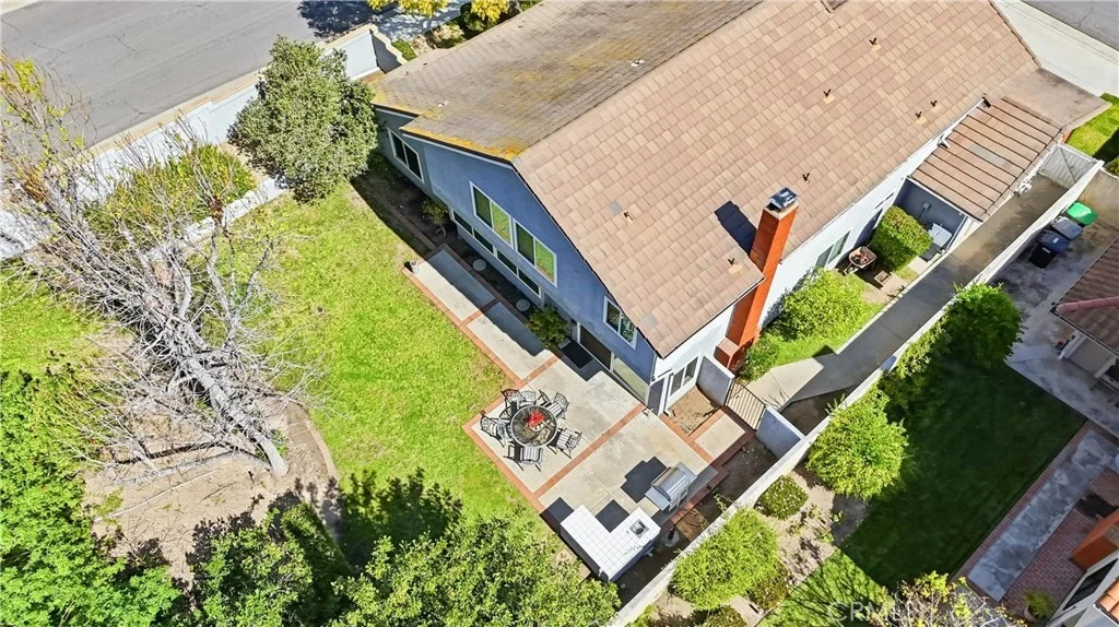 Photo of 282 N Willow Springs