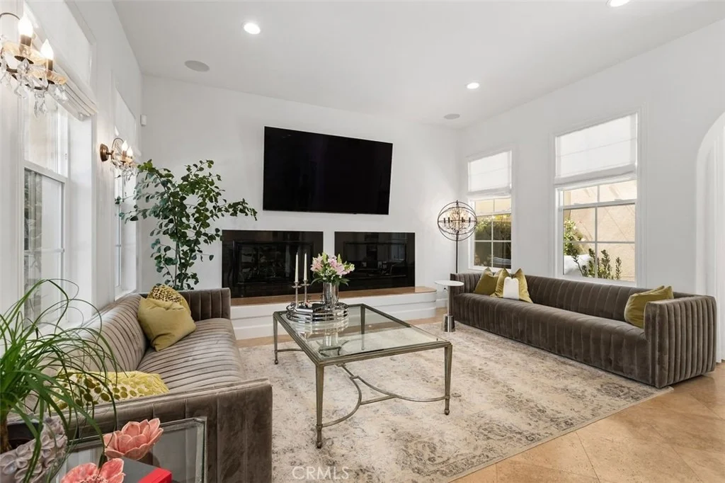 Photo of 41 Carpenteria