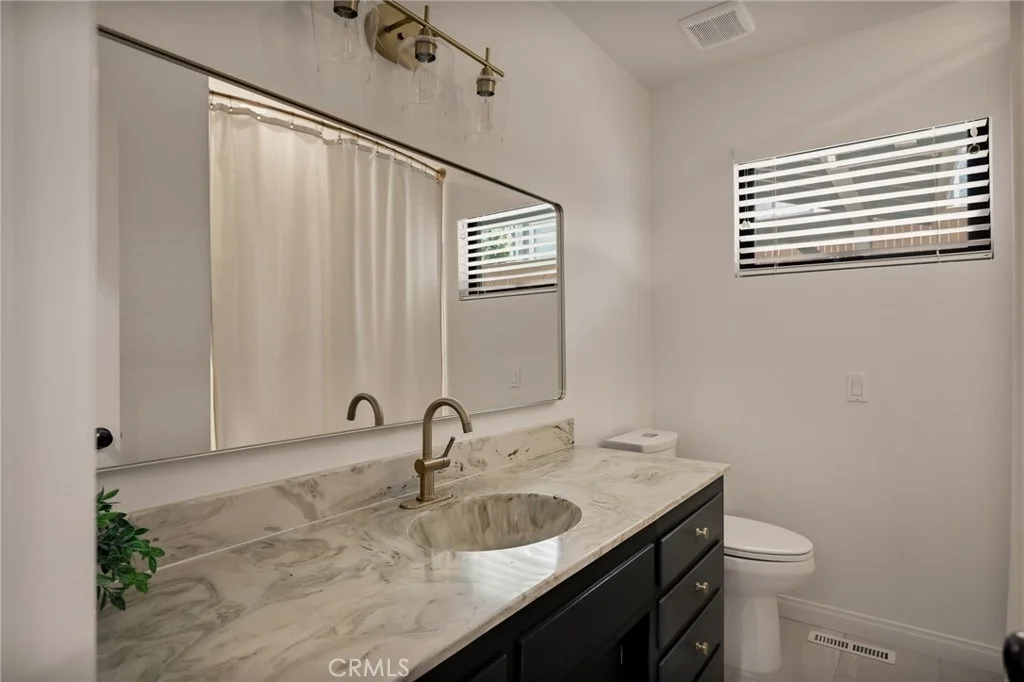 Photo of 374 Dunant