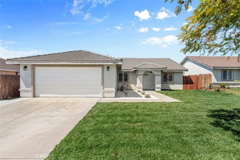 Photo of 2864 Colima