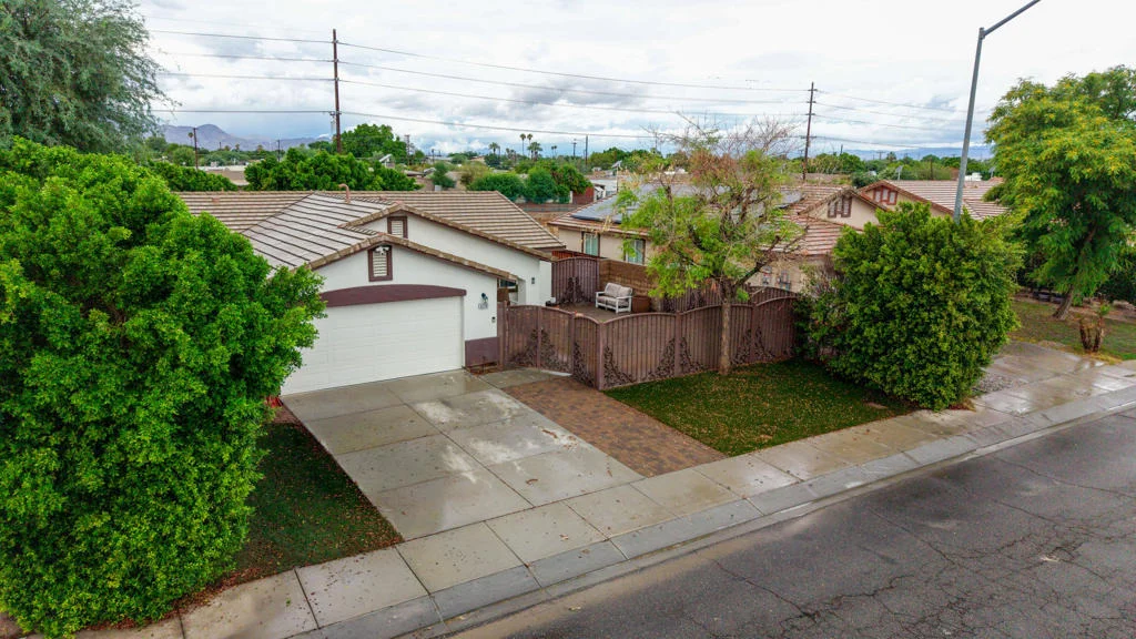 Photo of 52787 Genoa Street