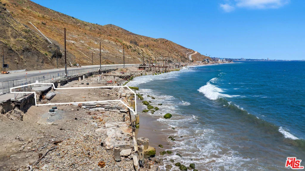 Photo of 19302 Pacific Coast Highway