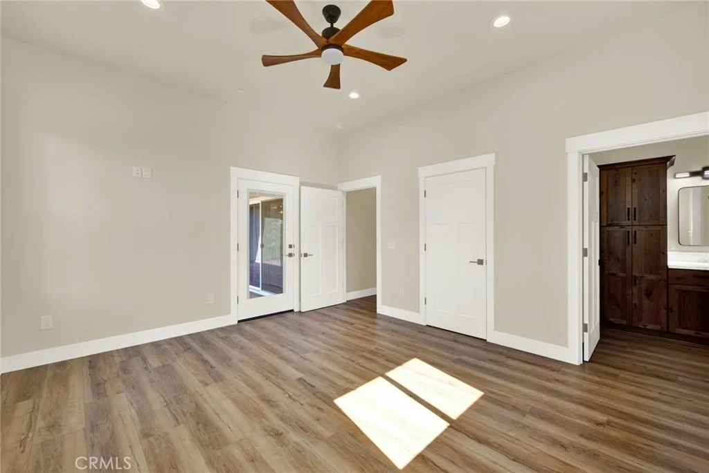 Photo of 1690 BEND LANE