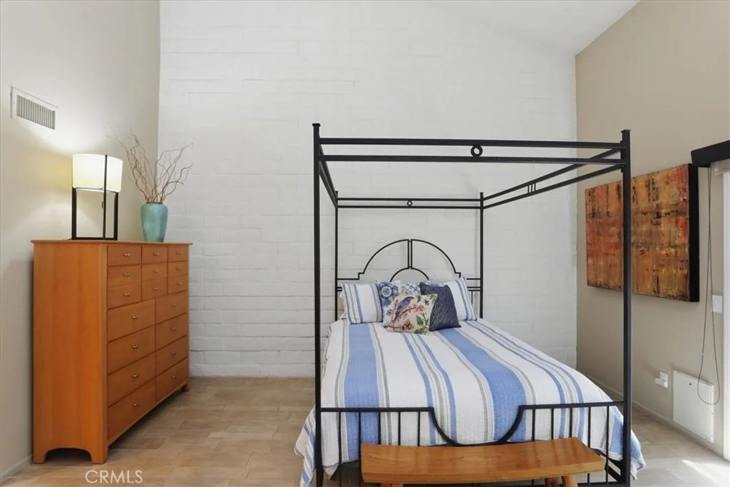 Photo of 5474 Quince