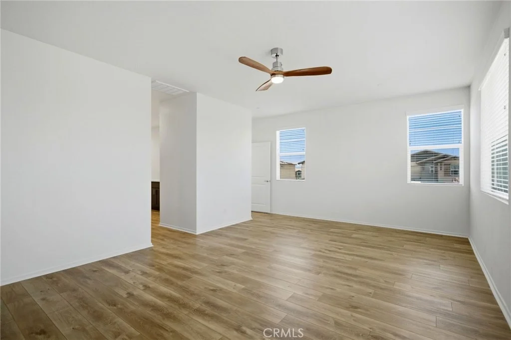 Photo of 38464 Rosegate