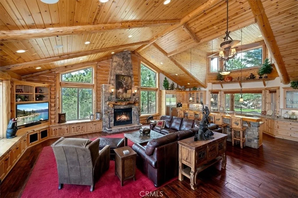 Photo of 438 Starlight Circle
