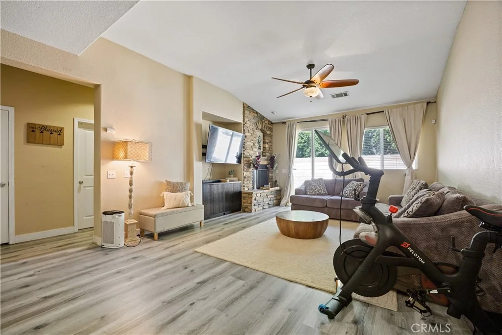Photo of 44340 Acacia