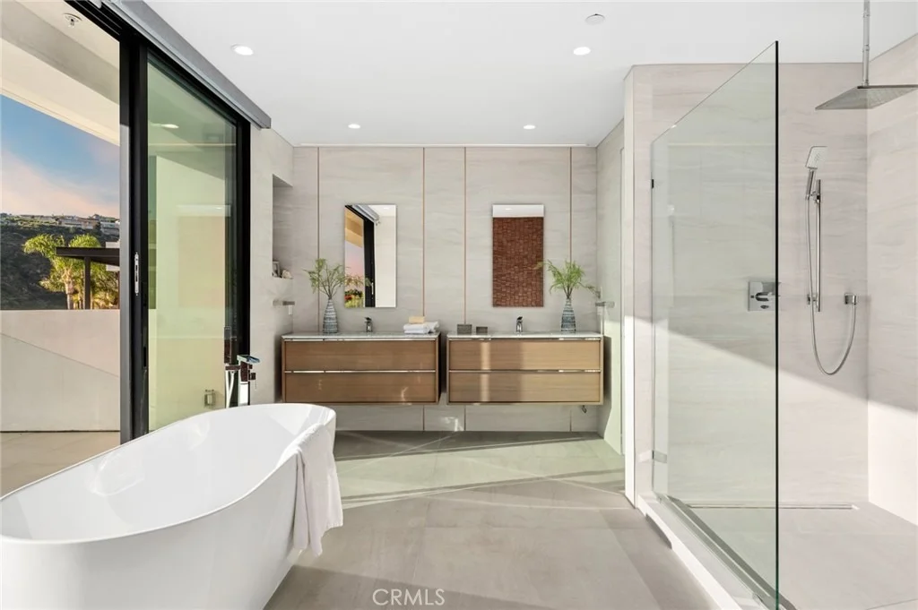 Photo of 654 Canyon View Drive