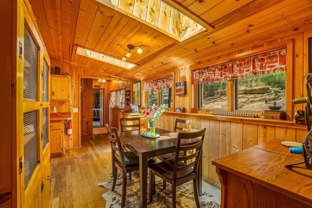 Photo of 24945 Marion Ridge Drive