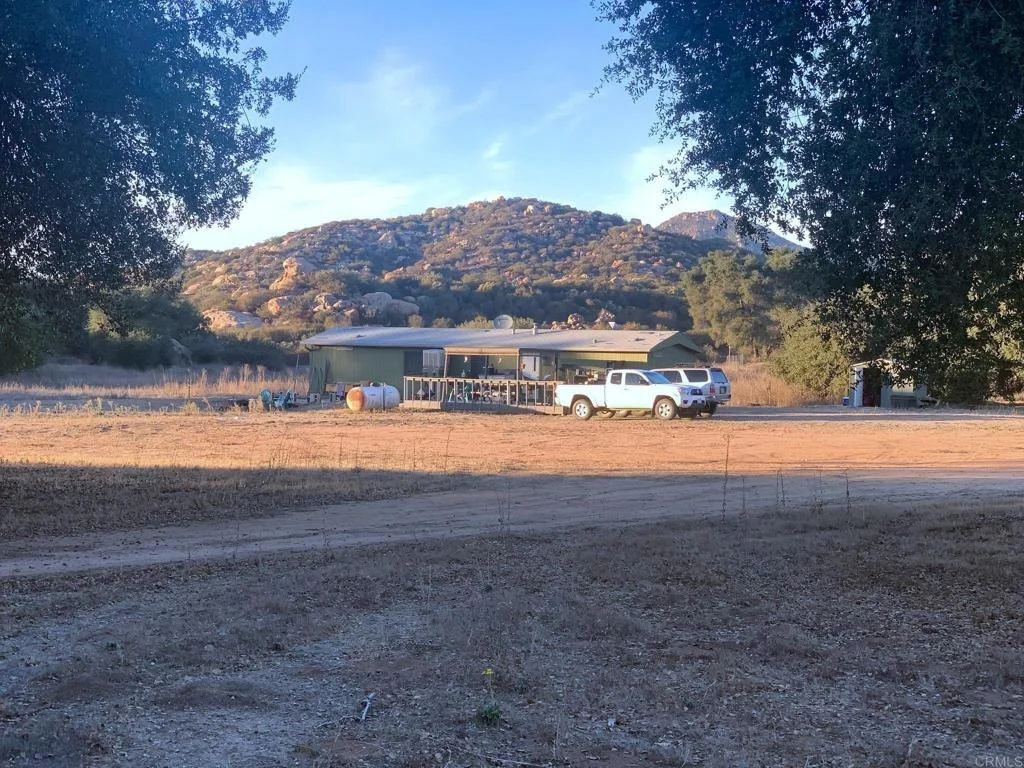 Photo of 24352 Featherstone Canyon Rd
