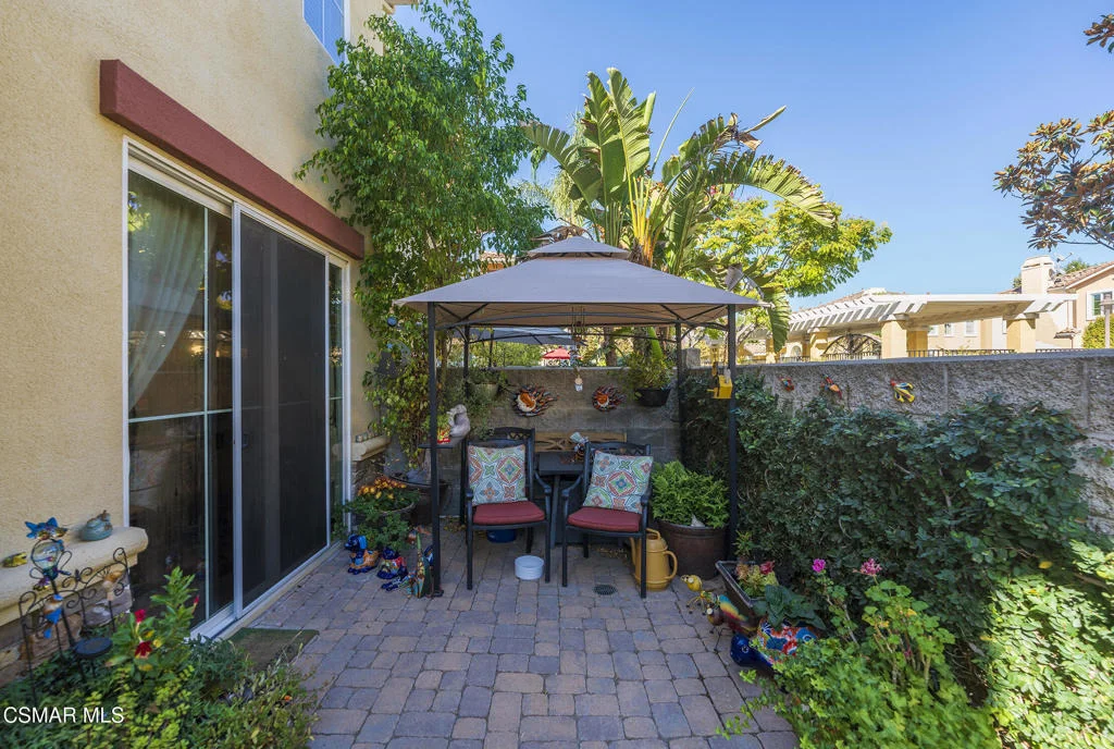 Photo of Unit B at 2916 Esperanza Way