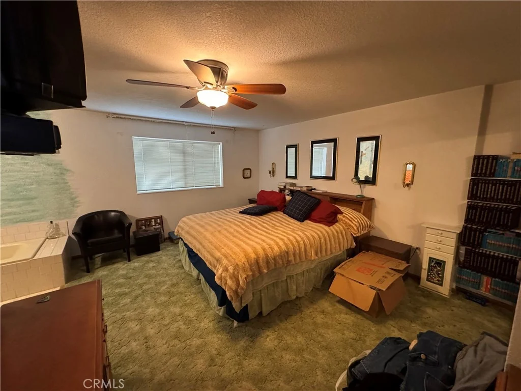 Photo of 35648 Mountain View Road